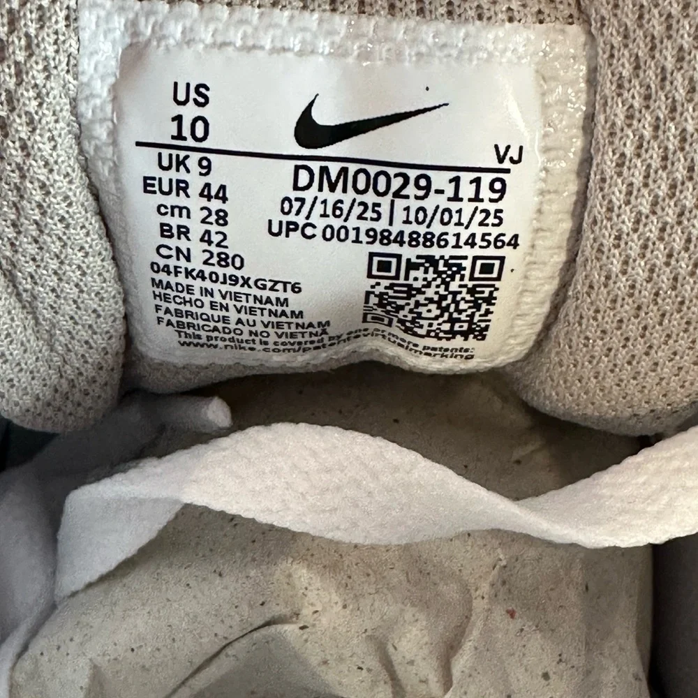 Nike Air Max 90 - Picture 12 of 13